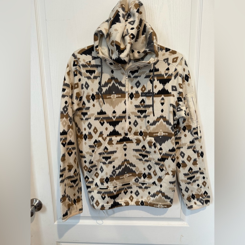 Columbia Women's Patterned Fleece Hoodie in Cream, Tan & Black